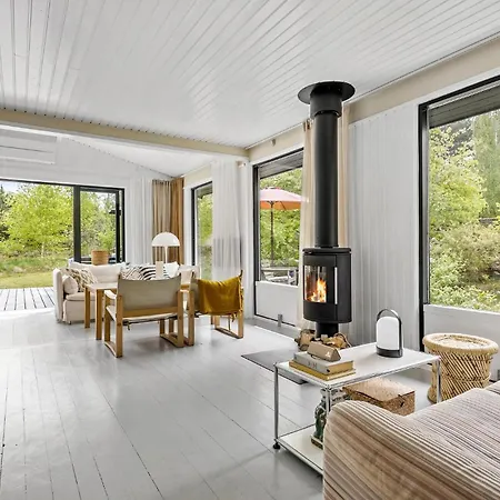 3 Bedroom Gorgeous In Tatil Evi Højby