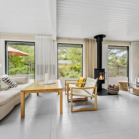 3 Bedroom Gorgeous In Højby