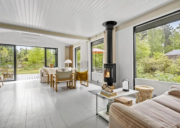3 Bedroom Gorgeous In بيت للعطل Højby