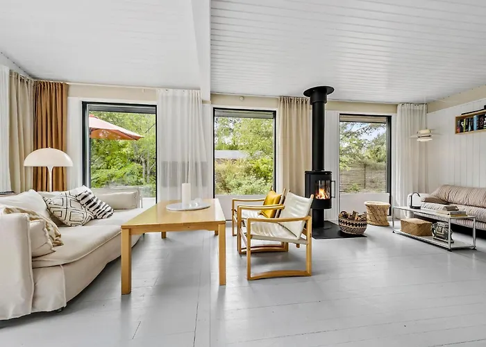 3 Bedroom Gorgeous In Højby